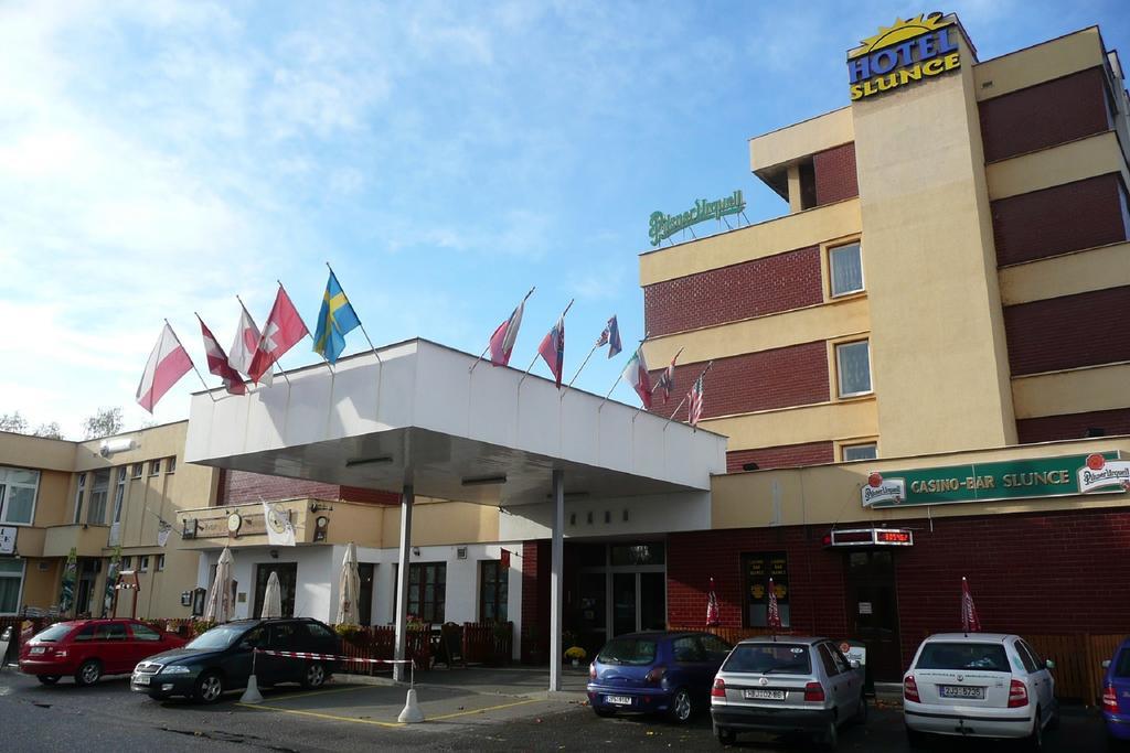Hotel Slunce Havlíčkův Brod Extérieur photo